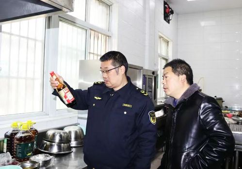 嚴把食品安全關 湖北省竹山縣深河鄉市場監管所守護師生 舌尖上的安全