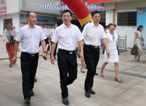 川南皮革城 自貢恐龍產業暨川南文化旅游商品博覽會盛大開幕