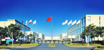 產業地產商業模式 臨港集團 上海產業發展推動者,城市更新的建設者